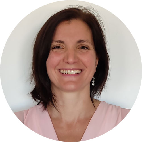 vanina-d-andrea-therapeute-evolution-perso-et-pro Vanina D'Andrea Evolution personnelle et professionnelle EmDr Hypnose Hatha Yoga Bilan de Compétences
