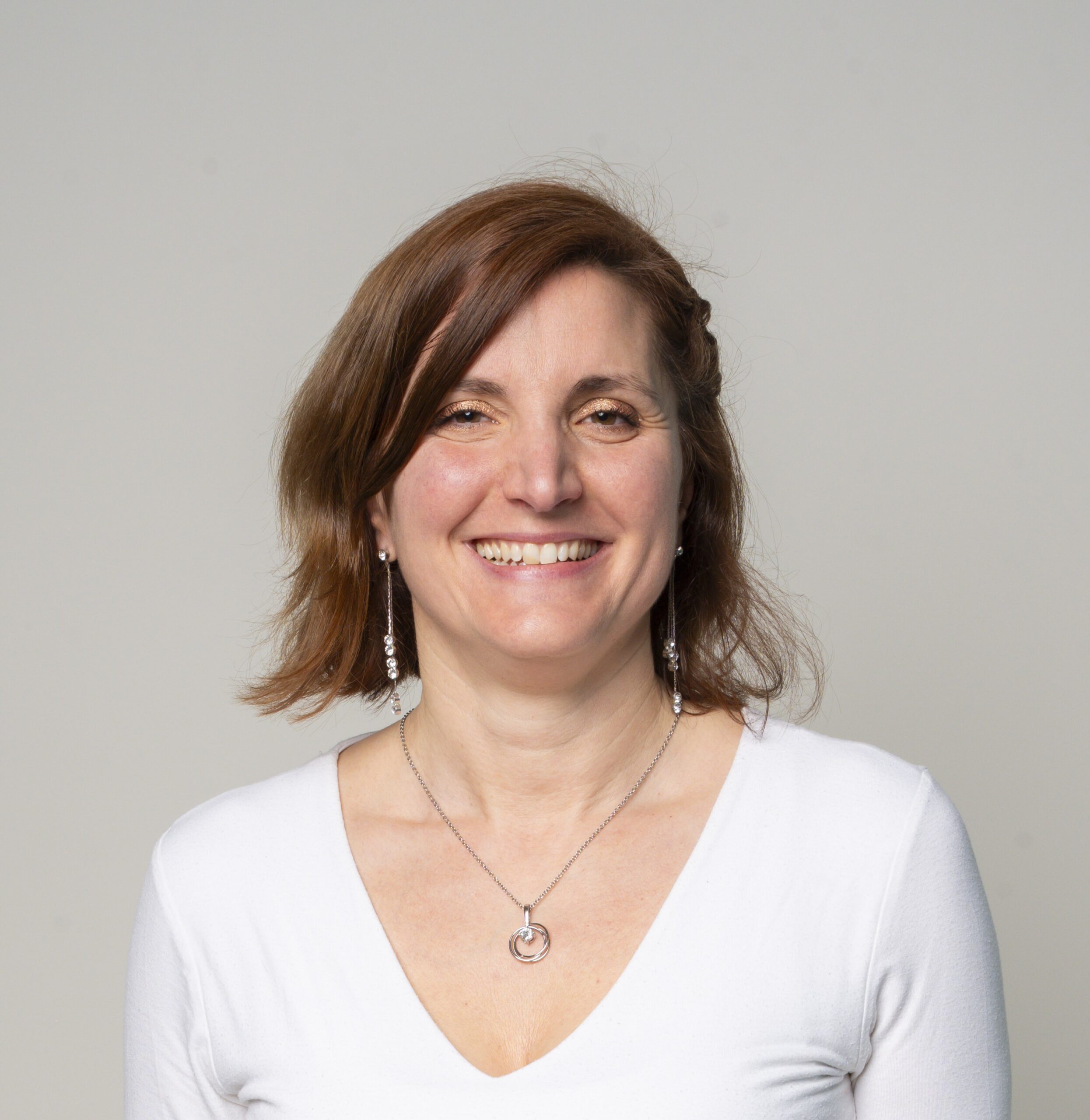 10 - Vanina - shooting Etincelle 22 Janvier 2026-2 Vanina D'Andrea Evolution personnelle et professionnelle EmDr Hypnose Hatha Yoga Bilan de Compétences